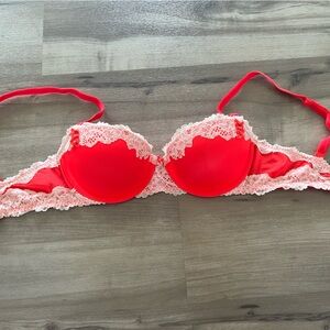 Victoria's Secret Red and Cream Lace Bra